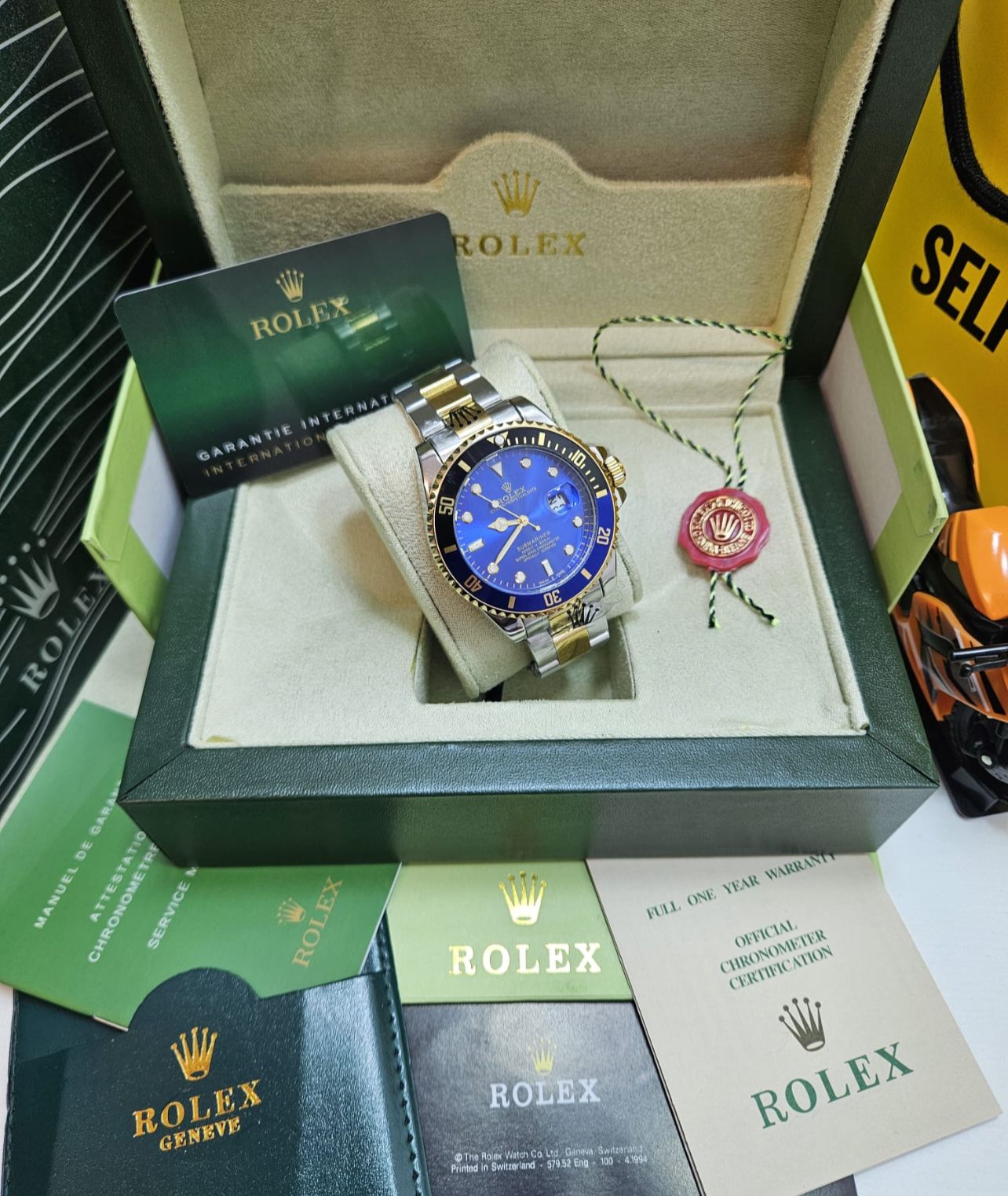 Rolex Submariner Blue Dial – Two-Tone Gold & Silver | Premium Replica