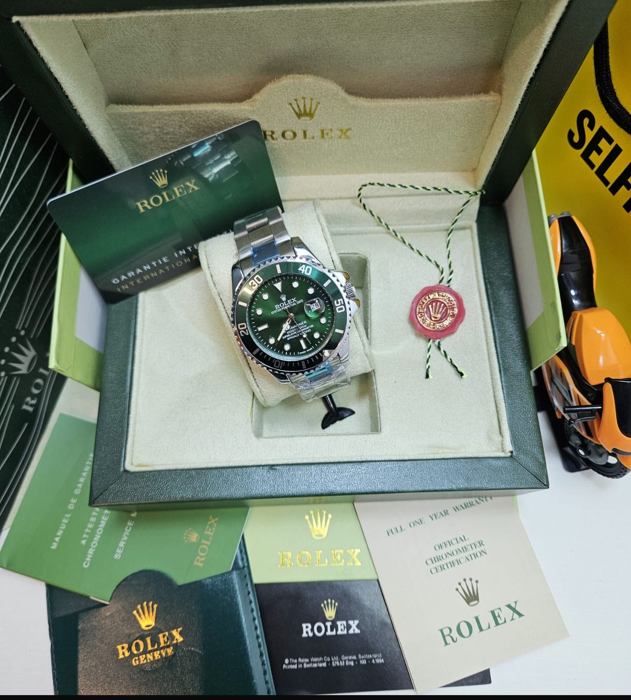 Rolex Submariner Green Hulk Edition – 1:1 Premium Replica